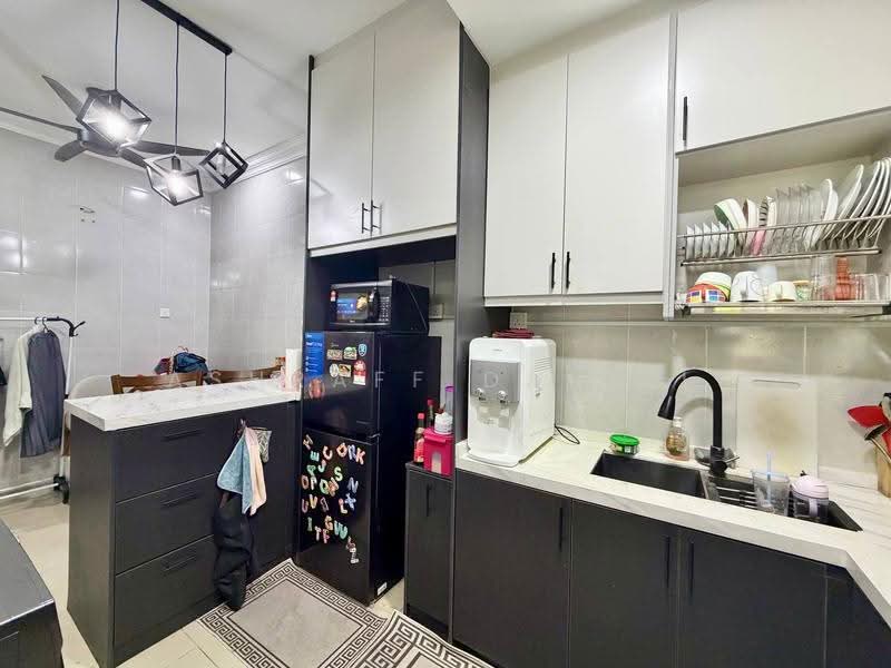 Semi-Detached House for Sale in Bandar Saujana Putra (Tanjong Duabelas) - Ashraff Daniel - PropertyGuru.com.my