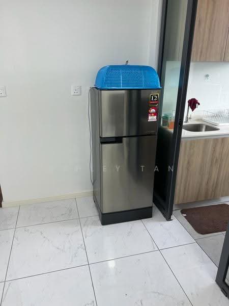 Service Residence for Sale at Suasana @ Utropolis - Ashley Tan - Kitchen - PropertyGuru.com.my