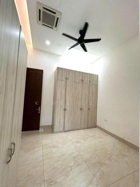 Bungalow House for Sale in Country Heights Damansara (Kuala Lumpur) - Kenix Lee - Bedroom - PropertyGuru.com.my
