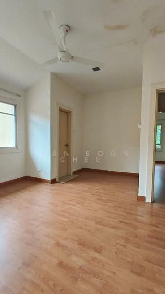 2-storey Terraced House for Sale in Denai Alam (Shah Alam) - Kian Boon Chee - Living Room - PropertyGuru.com.my