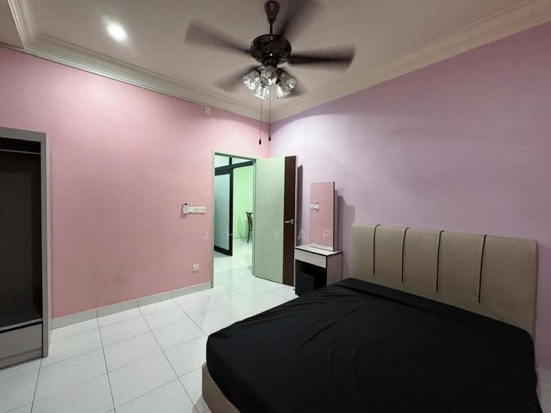 2-storey Terraced House for Rent in Taman Lagenda Putra (Kulai) - JH Yap - Bedroom - PropertyGuru.com.my