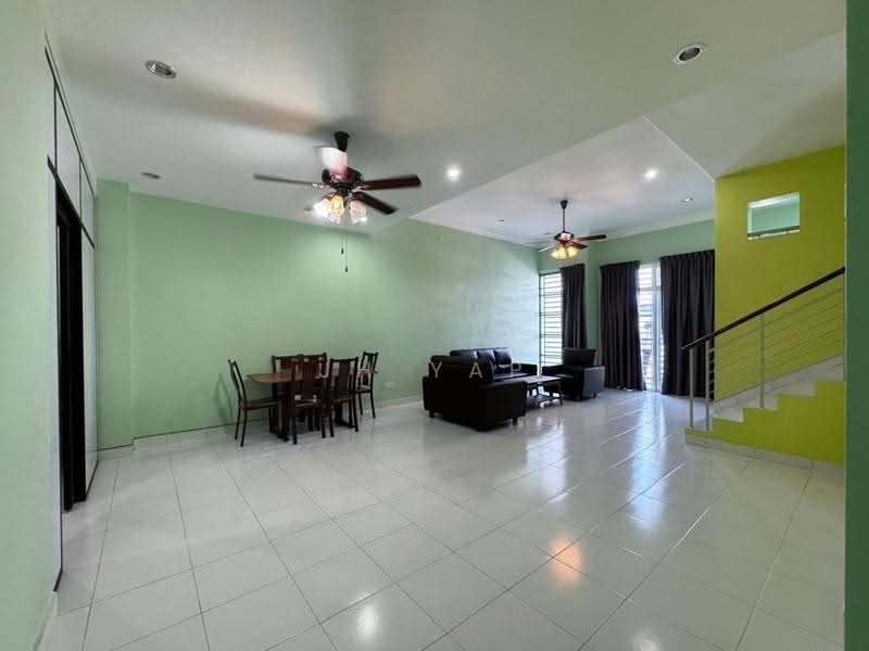 2-storey Terraced House for Rent in Taman Lagenda Putra (Kulai) - JH Yap - Living Room - PropertyGuru.com.my