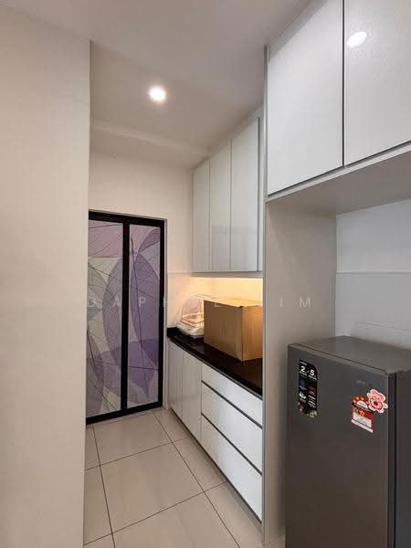 Condominium for Rent at Trinity Aquata - Daphne Lim - Kitchen - PropertyGuru.com.my