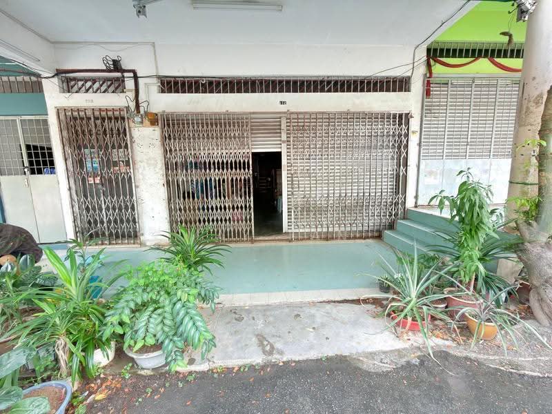 Kedai untuk Dijual di Taman Sri Kluang (Kluang) - May Tan - Exterior - PropertyGuru.com.my