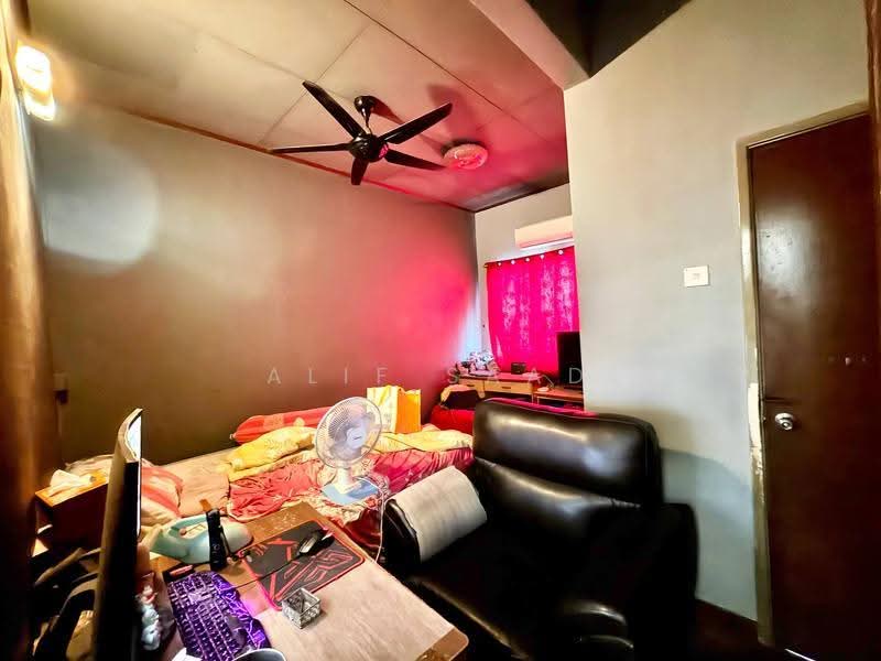 2-storey Terraced House for Sale in Usj 17 (Subang Jaya) - Alif Saad - PropertyGuru.com.my