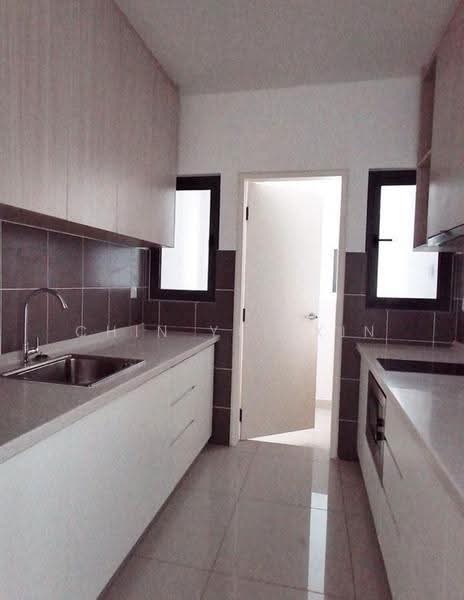 Kondominium untuk Disewa di Lakeville Residence - Chin Yee Xin - Kitchen - PropertyGuru.com.my