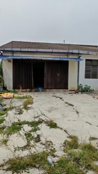 Rumah Teres 1-Tingkat untuk Dijual di Taman Sungai Chua (Kajang) - Katty Soon - Exterior - PropertyGuru.com.my
