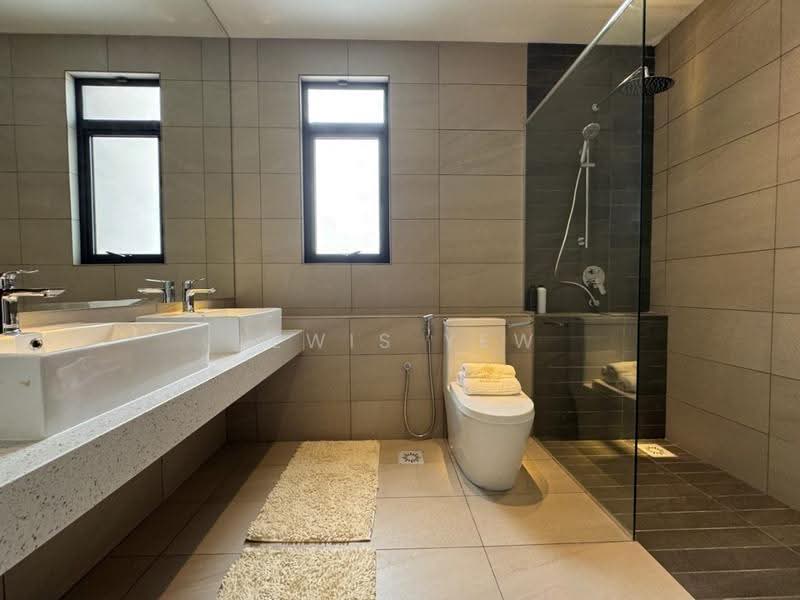 Semi-Detached House for Sale in Kajang (Selangor) - Lewis Yew - Bathroom - PropertyGuru.com.my