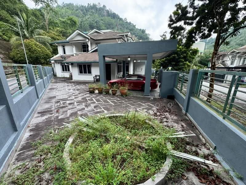Rumah Teres 2-Tingkat untuk Dijual di Sierra Ukay (Ampang) - Jagger Moo - Exterior - PropertyGuru.com.my