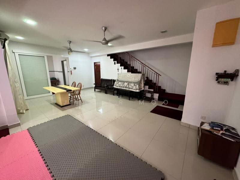 Rumah Teres 2-Tingkat untuk Dijual di Sierra Ukay (Ampang) - Jagger Moo - Living Room - PropertyGuru.com.my