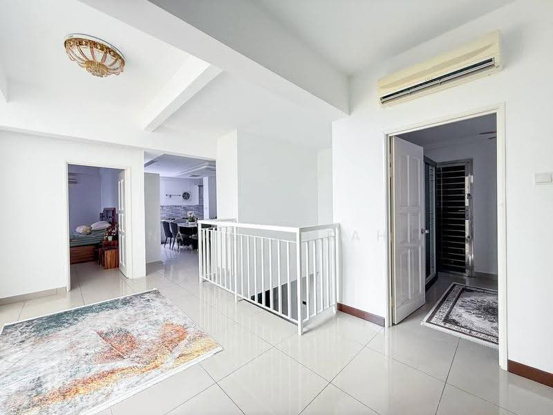 Condominium for Sale at Ampang Putra Residency - Nana Cheah - Corridor - PropertyGuru.com.my