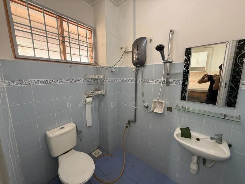 2-storey Terraced House for Sale in Bandar Mahkota Cheras (Cheras) - David Chat - Bathroom - PropertyGuru.com.my