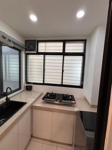 Kondominium untuk Dijual di Trinity Aquata - Daphne Lim - Kitchen - PropertyGuru.com.my