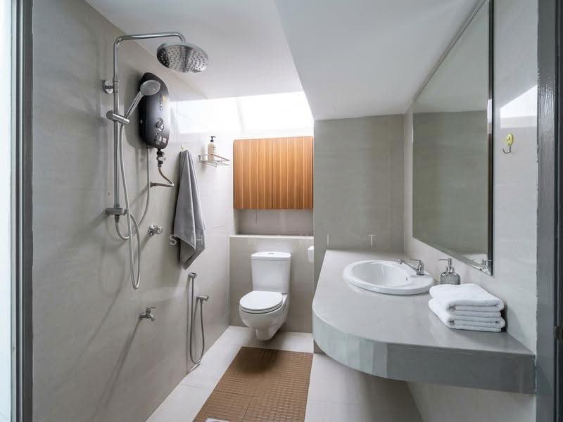 Semi-Detached House for Rent in Bangsar (Kuala Lumpur) - Shahshi T - Bathroom - PropertyGuru.com.my