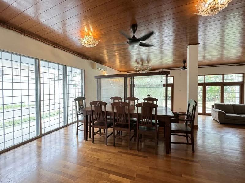 Semi-Detached House for Rent in Bangsar (Kuala Lumpur) - Shahshi T - Dining Room - PropertyGuru.com.my