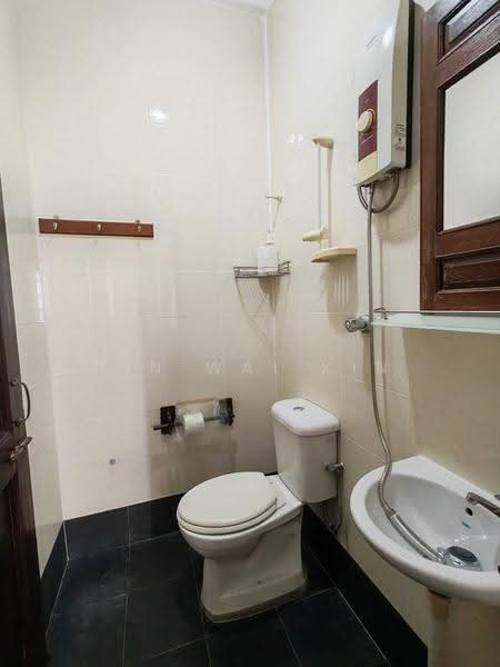 Rumah Teres 2-Tingkat untuk Dijual di Kampung Limbongan (Klebang) - Tin Wai Kin - PropertyGuru.com.my