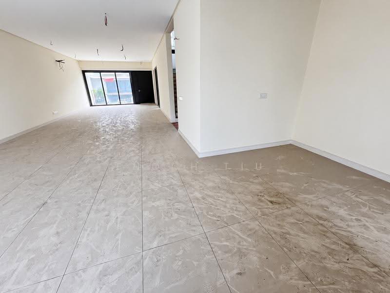 3-storey Terraced House for Sale in Batu Uban (Gelugor) - Enoch Tiu - Interior - PropertyGuru.com.my