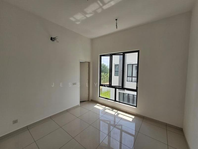 Semi-Detached House for Sale in Setia Ecohill (Semenyih) - Jesslyn Lee - PropertyGuru.com.my