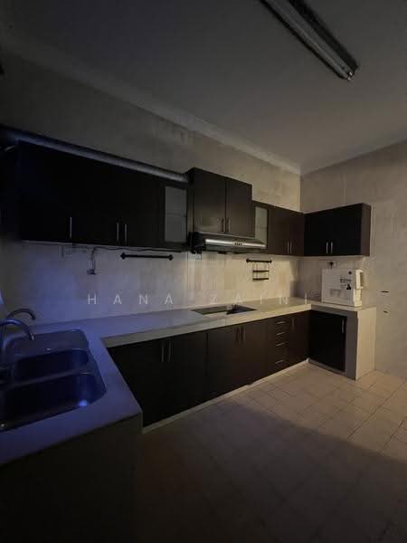Rumah Teres 2-Tingkat untuk Dijual di Taman Desa Melati (Nilai) - Hana Zaini - Kitchen - PropertyGuru.com.my