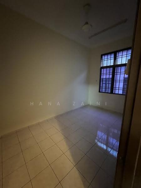 Rumah Teres 2-Tingkat untuk Dijual di Taman Desa Melati (Nilai) - Hana Zaini - Interior - PropertyGuru.com.my