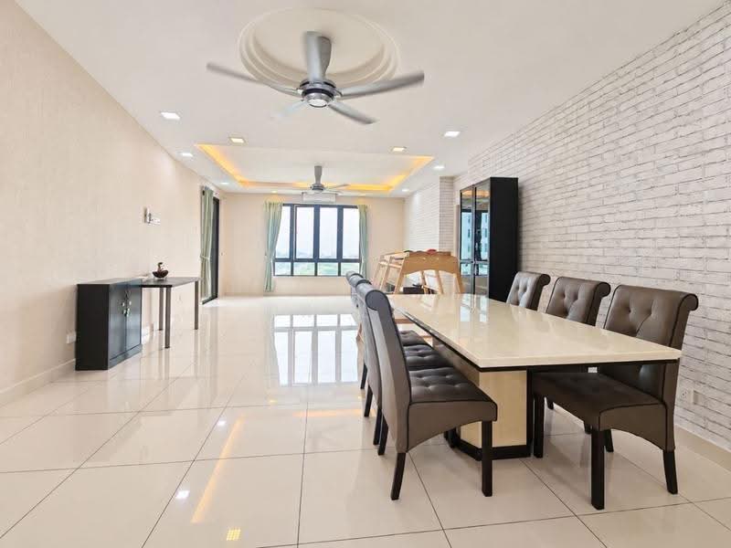 Condominium for Sale at Atmosfera Kondominium - JK Lau - Dining Room - PropertyGuru.com.my