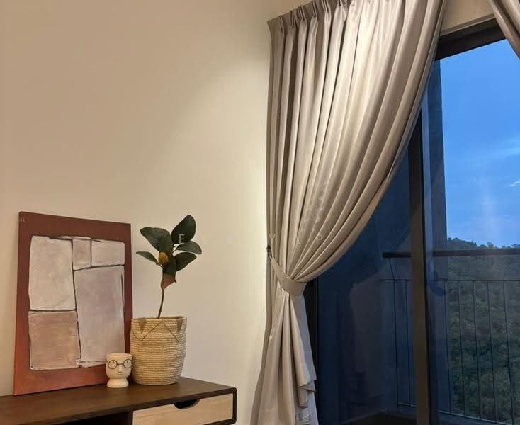 Kediaman Servis untuk Disewa di D'Quince Residences - Eva Yap - Balcony - PropertyGuru.com.my