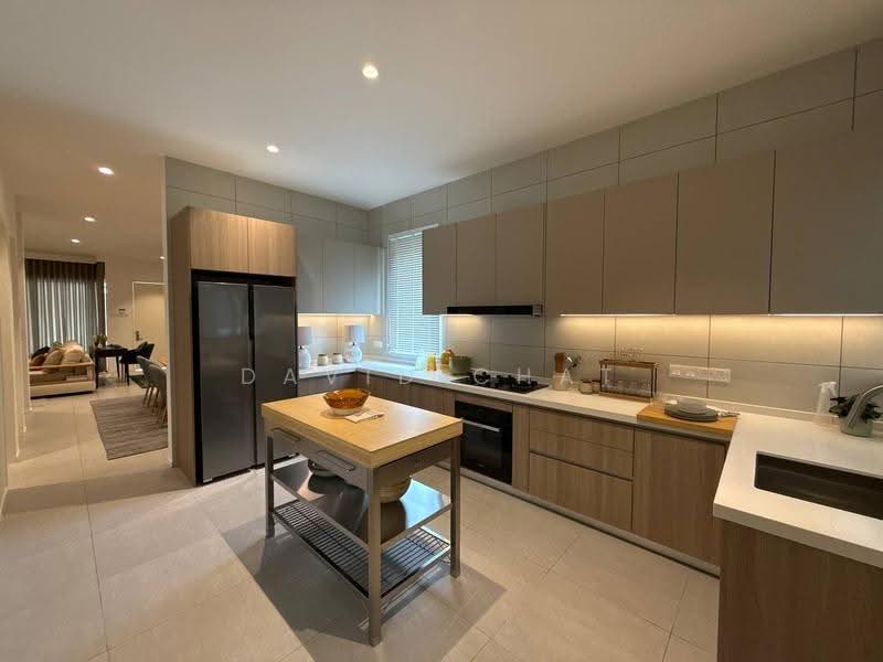 3-storey Terraced House for Sale in Bandar Mahkota Cheras (Cheras) - David Chat - Kitchen - PropertyGuru.com.my