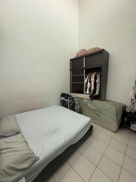 1-storey Terraced House for Sale in Taman Perling (Perling) - Iden Tan - Bedroom - PropertyGuru.com.my