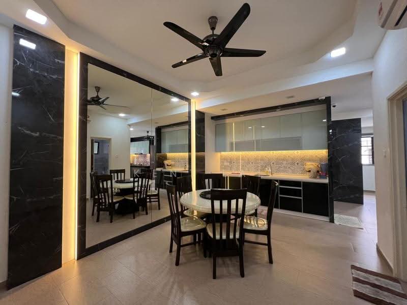 2-storey Terraced House for Sale in Bandar Kinrara Seksyen 6 (Bandar Kinrara) - Kent Lai - Dining Room - PropertyGuru.com.my