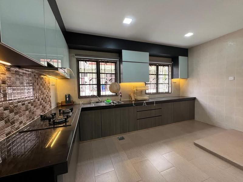 2-storey Terraced House for Sale in Bandar Kinrara Seksyen 6 (Bandar Kinrara) - Kent Lai - Kitchen - PropertyGuru.com.my