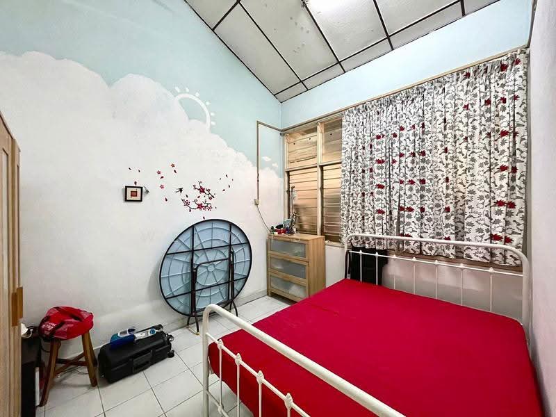 1-storey Terraced House for Sale in Bandar Sunway Tunas (Bayan Lepas) - Welwits Sim - Bedroom - PropertyGuru.com.my