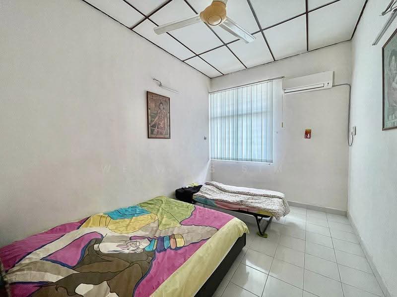 1-storey Terraced House for Sale in Bandar Sunway Tunas (Bayan Lepas) - Welwits Sim - Bedroom - PropertyGuru.com.my