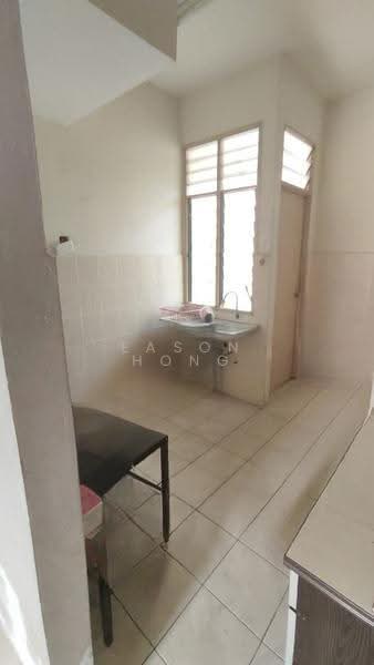 Rumah Teres 2-Tingkat untuk Disewa di Puchong (Selangor) - Eason Hong - Kitchen - PropertyGuru.com.my