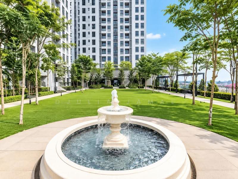 Kediaman Servis untuk Dijual di Equine Residence - DJULIA JAMAL - Exterior - PropertyGuru.com.my