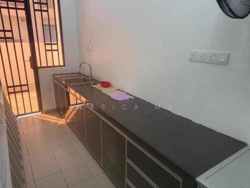 Cluster House for Rent in Bukit Indah (Iskandar Puteri (Nusajaya)) - Jessica Ma - Kitchen - PropertyGuru.com.my