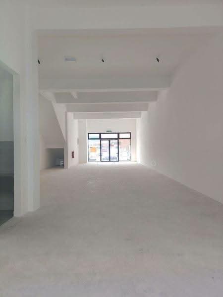 Kedai untuk Disewa di Permas Jaya (Johor) - Erica Ho - Entrance - PropertyGuru.com.my