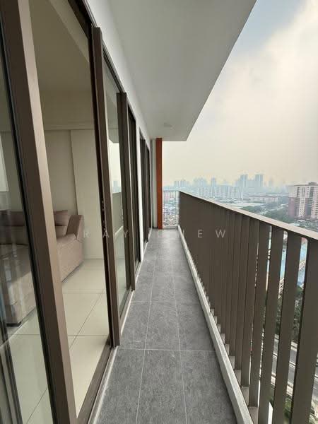 Kondominium untuk Disewa di Dwitara Residences - Ray Chew - Balcony - PropertyGuru.com.my