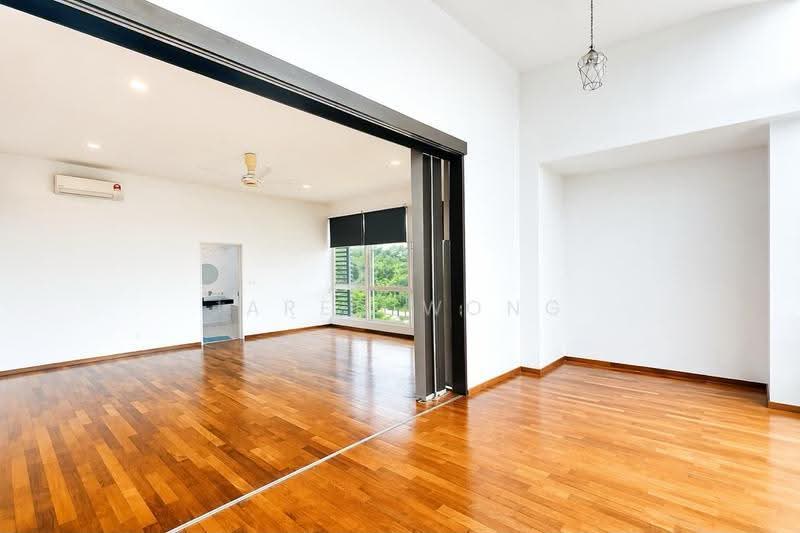 Bungalow House for Sale in Cyberjaya (Selangor) - Jared Wong - Bathroom - PropertyGuru.com.my