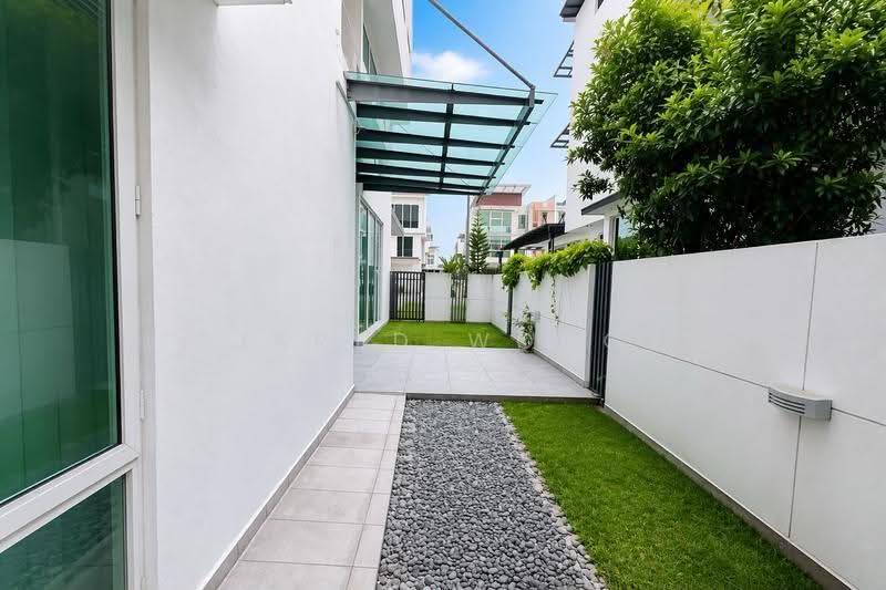 Bungalow House for Sale in Cyberjaya (Selangor) - Jared Wong - Exterior - PropertyGuru.com.my