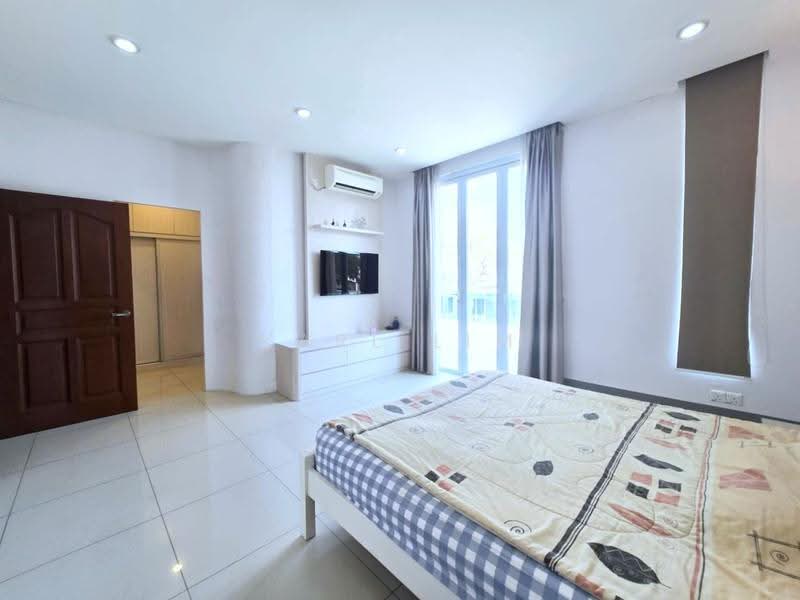 Rumah Teres 2-Tingkat untuk Dijual di Taman Ponderosa (Johor Bahru) - Karl Lim - Bedroom - PropertyGuru.com.my