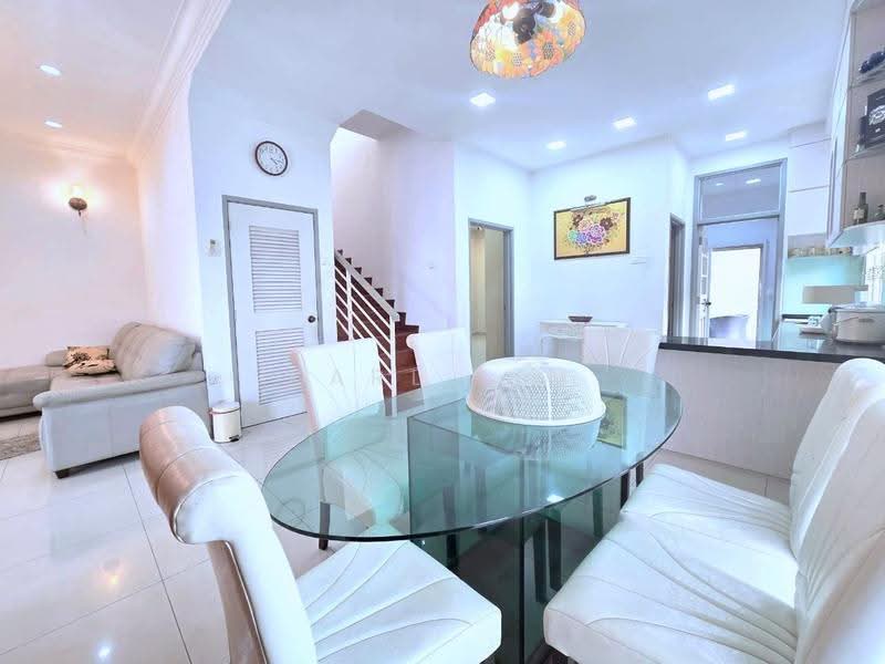 Rumah Teres 2-Tingkat untuk Dijual di Taman Ponderosa (Johor Bahru) - Karl Lim - Living Room - PropertyGuru.com.my