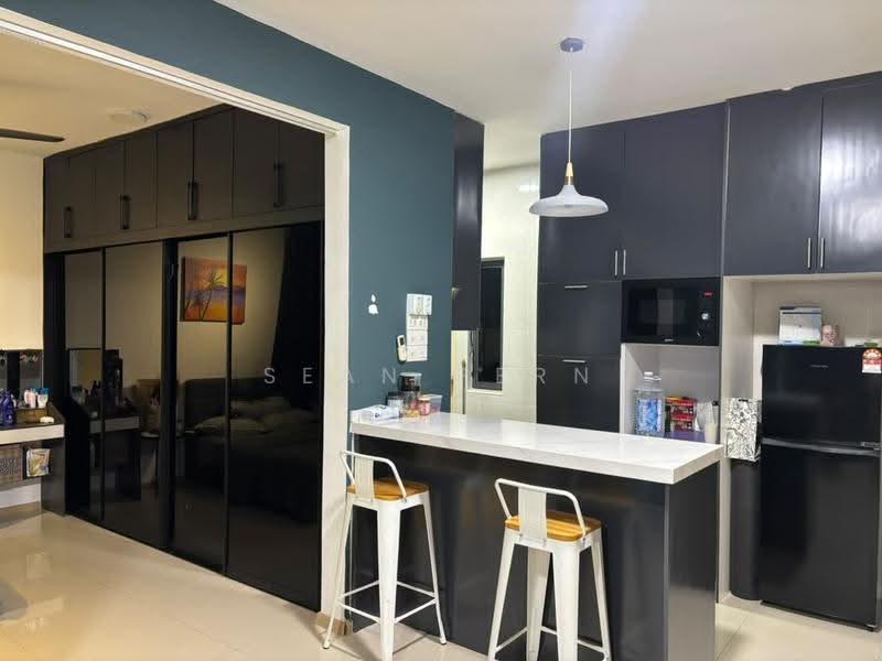 Service Residence for Rent at Vista Alam Serviced Apartment - Sean Pern - Kitchen - PropertyGuru.com.my