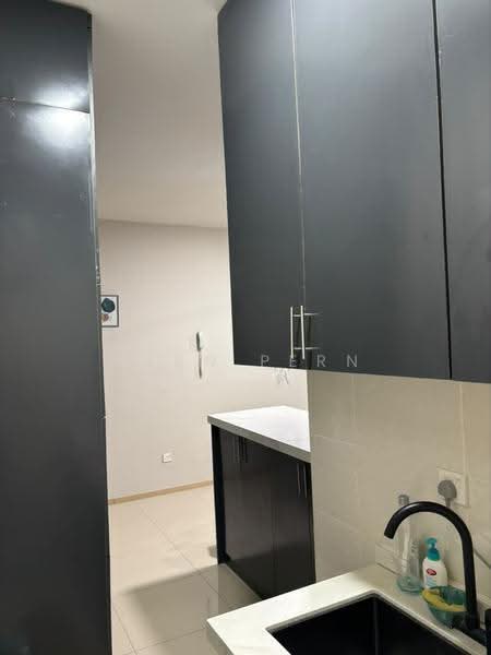 Service Residence for Rent at Vista Alam Serviced Apartment - Sean Pern - Kitchen - PropertyGuru.com.my