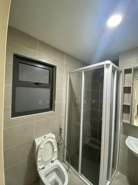 Kondominium untuk Dijual di Lakeville Residence - Aiki Yap - Bathroom - PropertyGuru.com.my