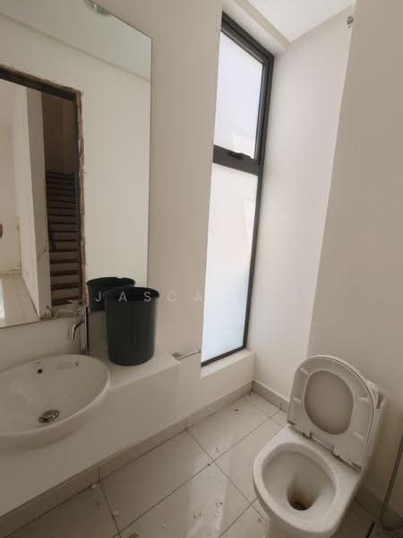 Rumah Teres untuk Dijual di Medini (Iskandar Puteri (Nusajaya)) - Jasca Fan - Bathroom - PropertyGuru.com.my