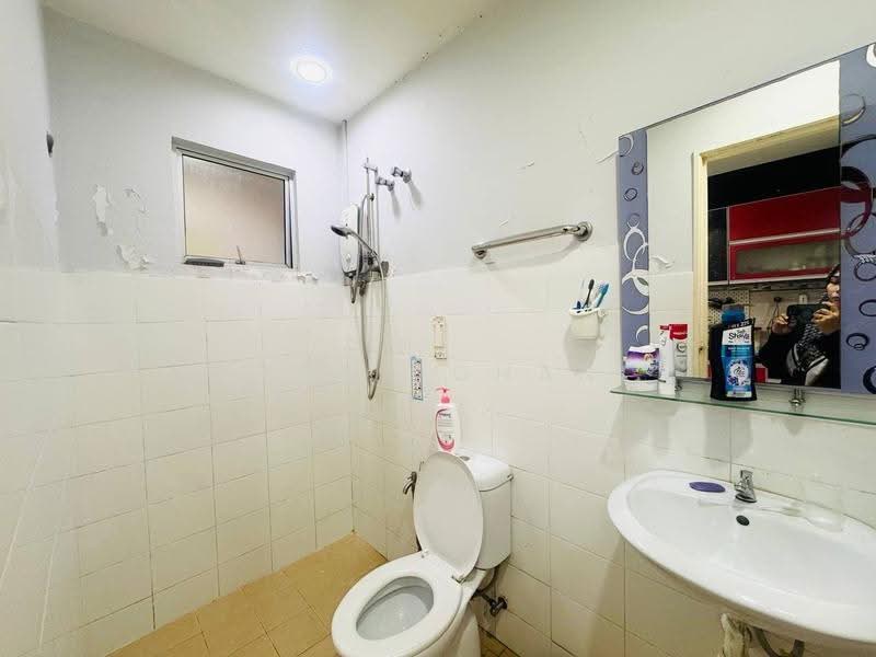 2-storey Terraced House for Sale in Sungai Dua (Penang) - Azura Ghani - Bathroom - PropertyGuru.com.my