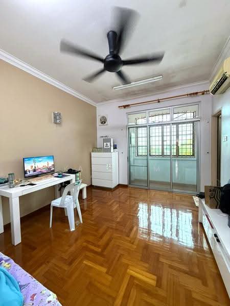 2-storey Terraced House for Sale in Taman Daya (Johor Bahru) - Karl Lim - Living Room - PropertyGuru.com.my