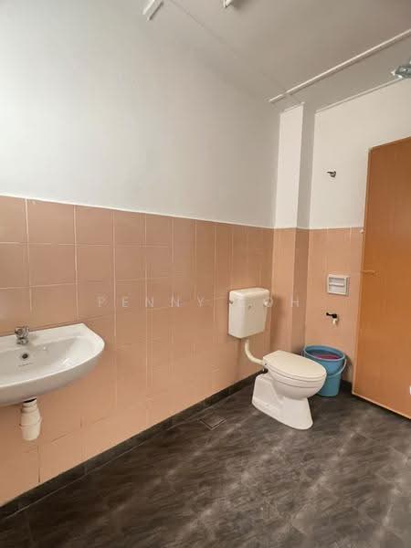 Rumah Teres 2-Tingkat untuk Disewa di Bandar Mahkota Cheras (Cheras) - Penny Loh - Bathroom - PropertyGuru.com.my