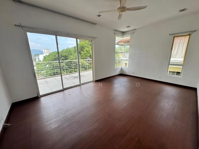 Semi-Detached House for Sale in Taman Kelab Ukay (Ulu Kelang) - Welson Moo - Balcony - PropertyGuru.com.my