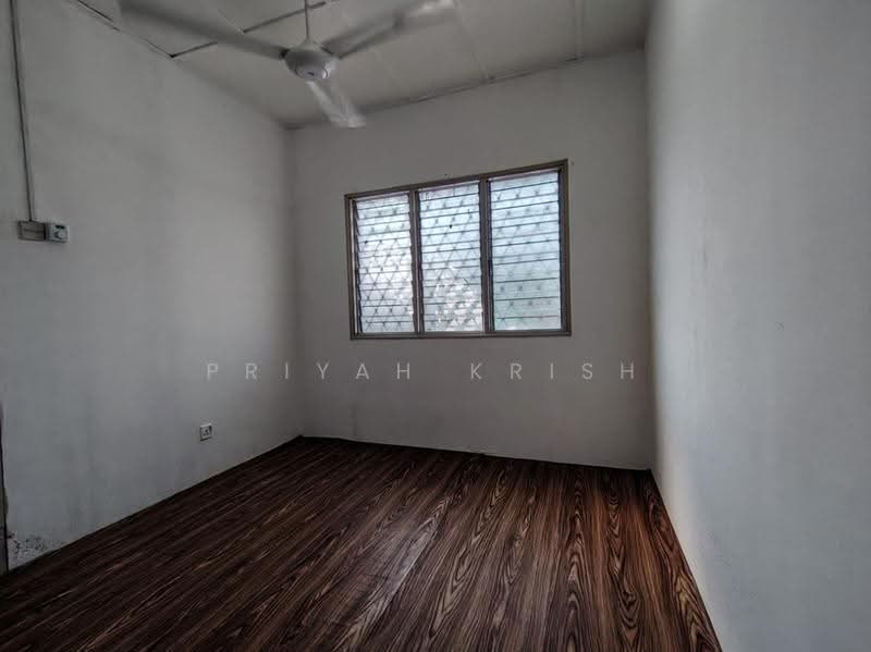 Rumah Teres 2-Tingkat untuk Dijual di Taman Sri Gombak (Gombak) - PRIYAH KRISH - Interior - PropertyGuru.com.my
